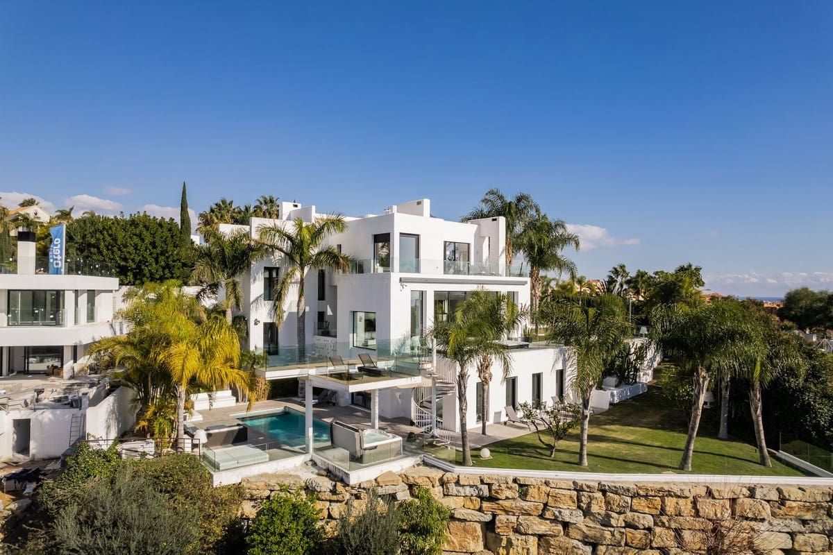 7 soverom Villa til salgs i Benahavis med svømmebasseng garasje - € 3 250 000 (Ref: 6942209)