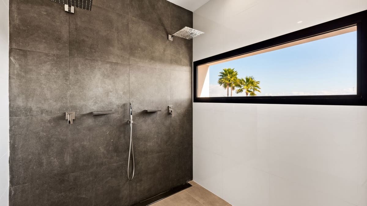 7 soverom Villa til salgs i Benahavis med svømmebasseng garasje - € 3 250 000 (Ref: 6942209)
