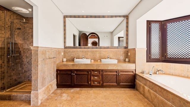 5 sovrum Villa till salu i Benahavís med pool garage - 3 495 000 € (Ref: 6942210)