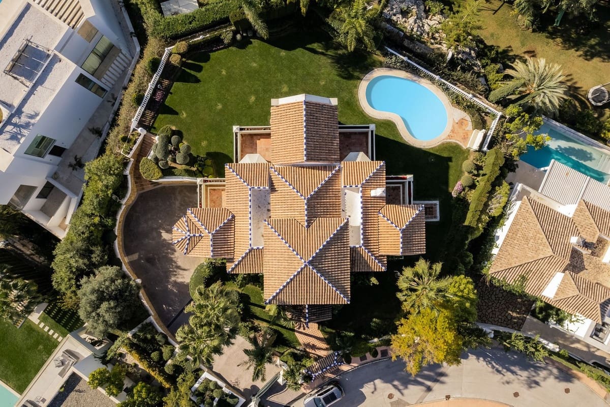 5 soveværelse Villa til salg i Benahavis med swimmingpool garage - € 3.495.000 (Ref: 6942210)