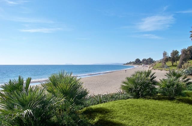 3 soverom Hus til salgs i Estepona med svømmebasseng garasje - € 385 000 (Ref: 7074381)