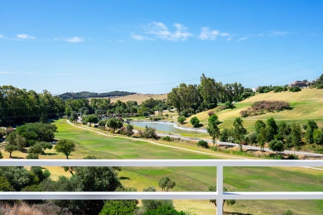 3 soverom Hus til salgs i Estepona med svømmebasseng garasje - € 385 000 (Ref: 7074381)