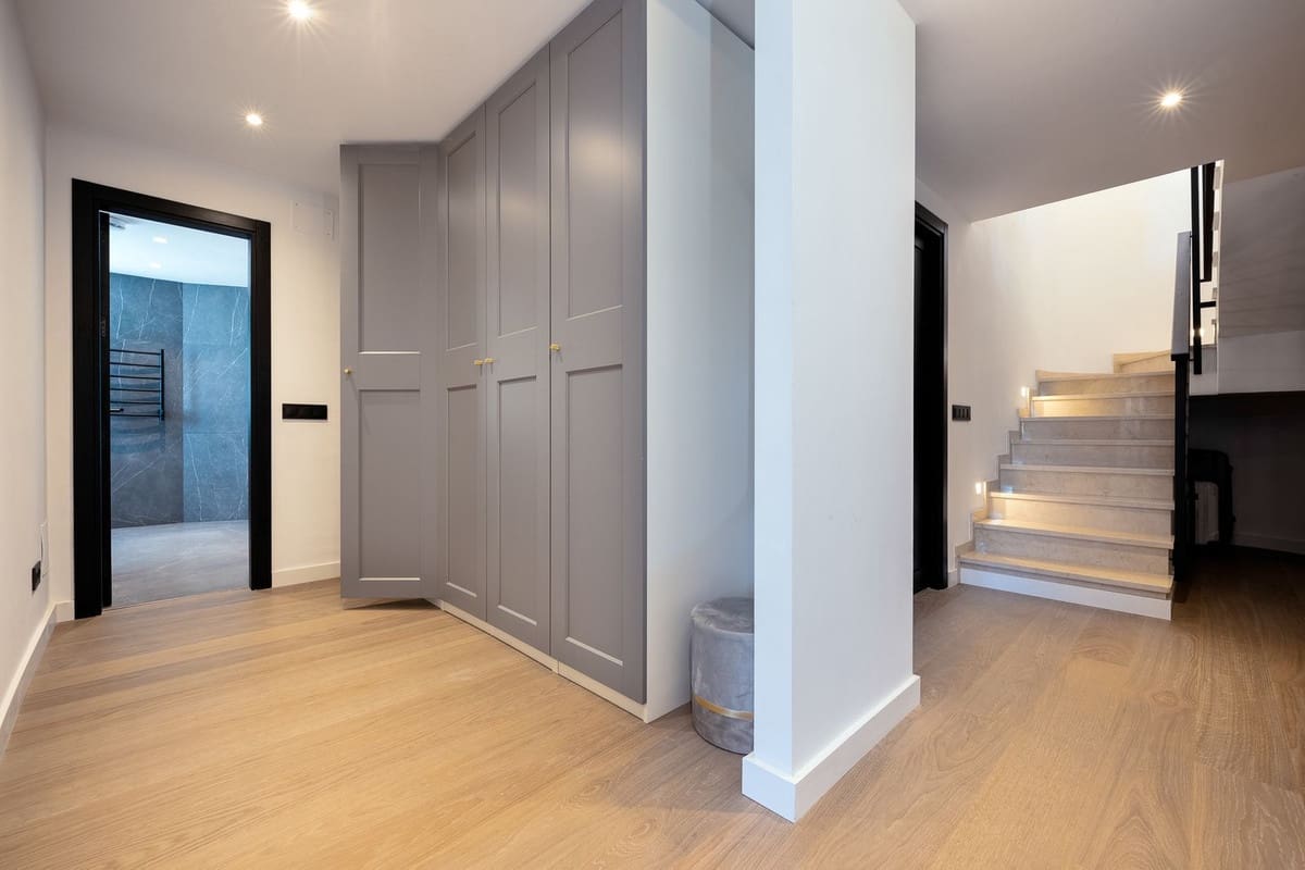 5 sypialnia Willa na sprzedaż w Benahavis z basenem garażem - 2 990 000 € (Ref: 7074393)