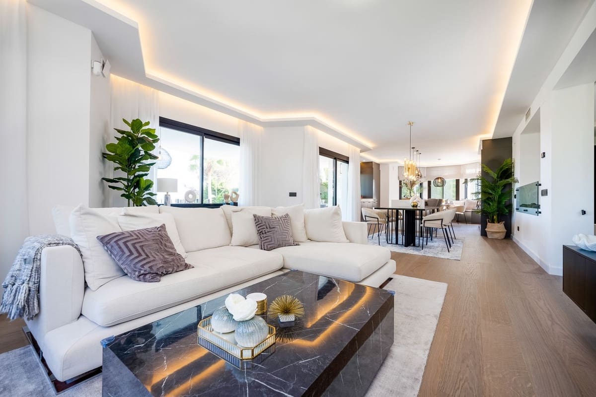 5 sypialnia Willa na sprzedaż w Benahavis z basenem garażem - 2 990 000 € (Ref: 7074393)