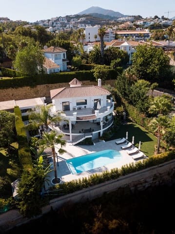 5 soverom Villa til salgs i Benahavís pueblo, Benahavís med svømmebasseng garasje - € 2 990 000 (Ref: 7074393)