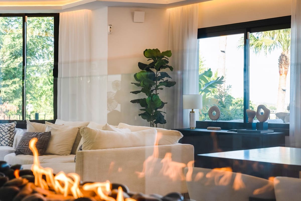 5 sypialnia Willa na sprzedaż w Benahavis z basenem garażem - 2 990 000 € (Ref: 7074393)