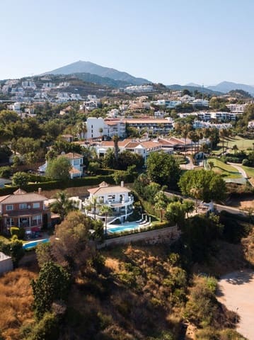 5 soverom Villa til salgs i Benahavís pueblo, Benahavís med svømmebasseng garasje - € 2 990 000 (Ref: 7074393)