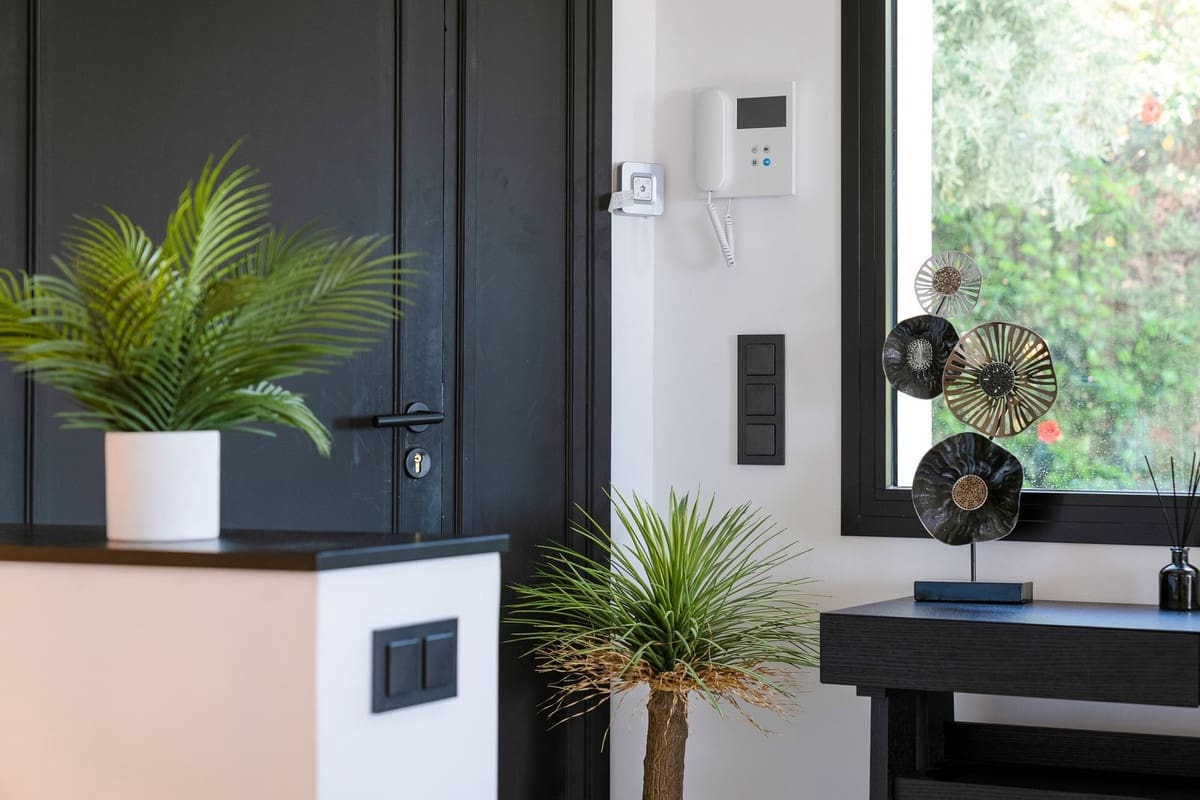 5 sypialnia Willa na sprzedaż w Benahavis z basenem garażem - 2 990 000 € (Ref: 7074393)