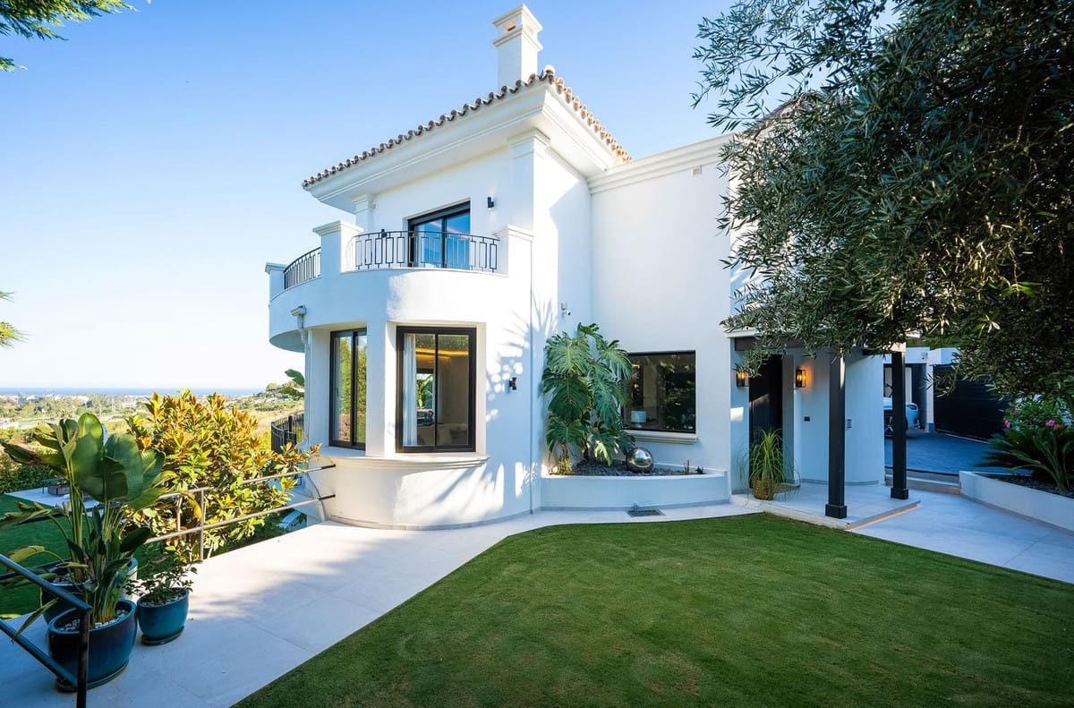 Chalet de 5 habitaciones en Benahavís en venta con piscina garaje - 2.990.000 € (Ref: 7074393)