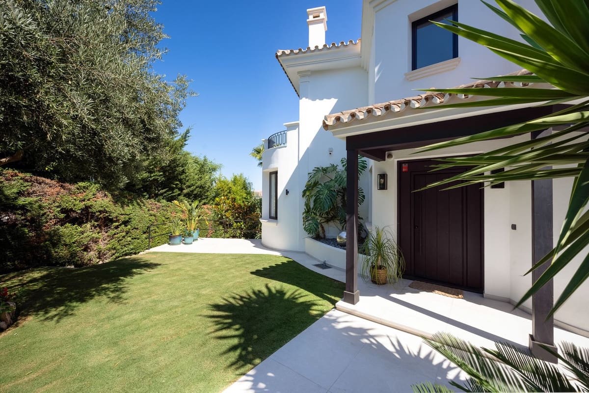 Chalet de 5 habitaciones en Benahavís en venta con piscina garaje - 2.990.000 € (Ref: 7074393)