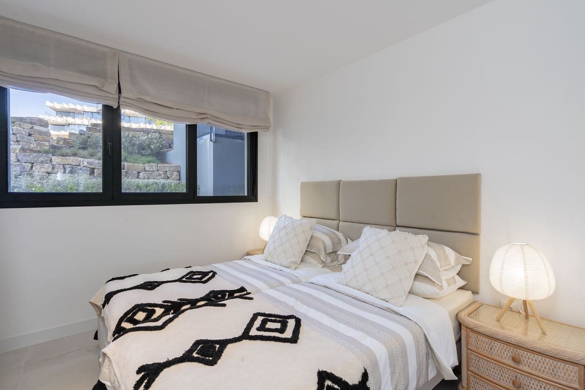 3 soverom Leilighet til salgs i New Golden Mile med svømmebasseng garasje - € 535 000 (Ref: 7143072)