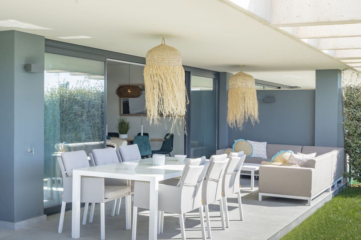 3 soverom Leilighet til salgs i New Golden Mile med svømmebasseng garasje - € 535 000 (Ref: 7143072)