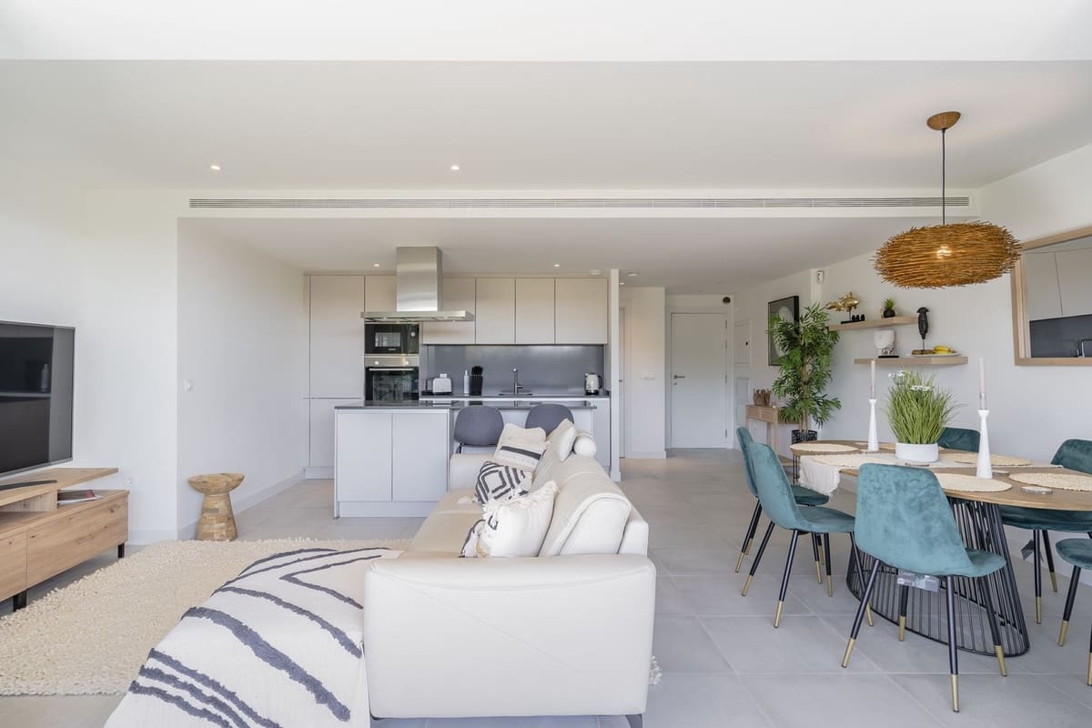 3 soverom Leilighet til salgs i New Golden Mile med svømmebasseng garasje - € 535 000 (Ref: 7143072)