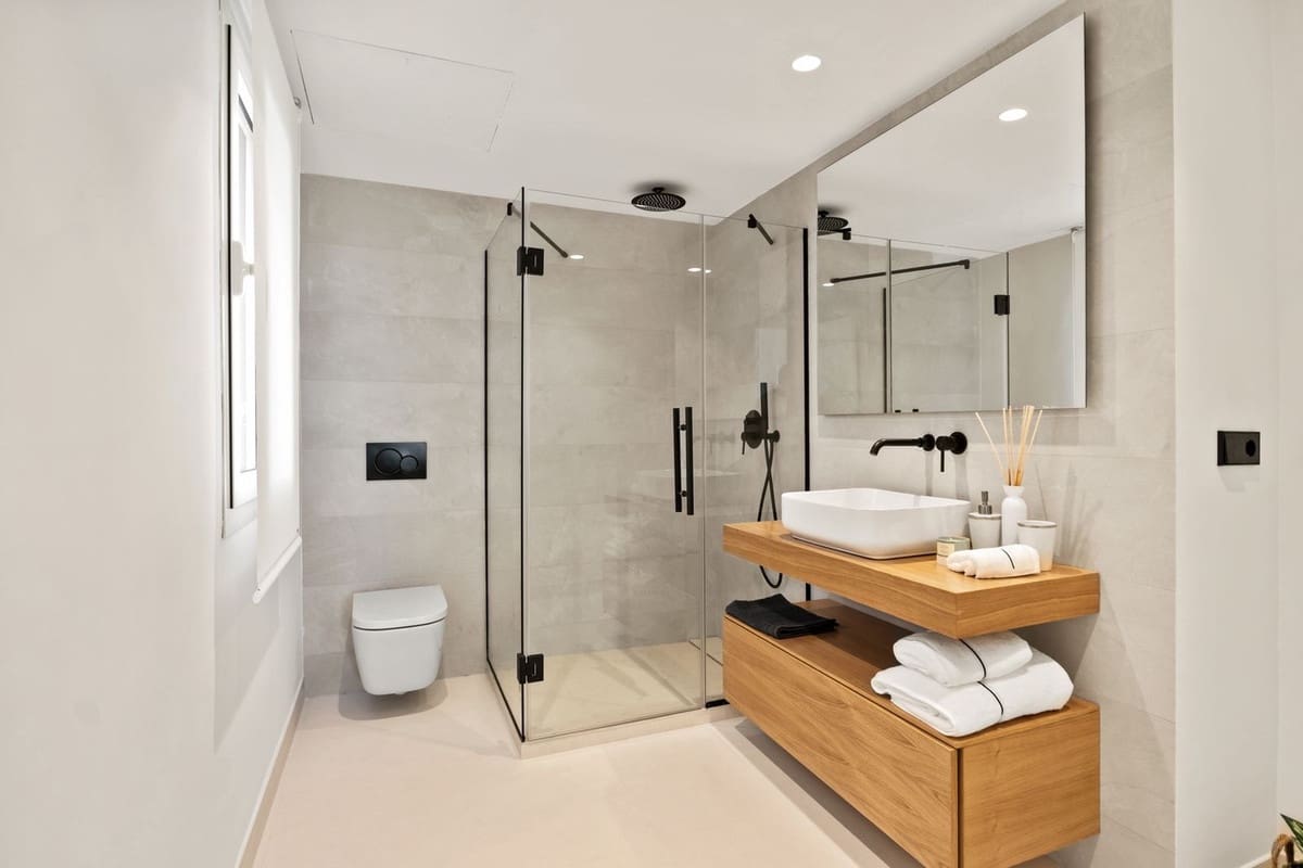 Apartamento de 3 habitaciones en Marbella en venta con piscina garaje - 2.300.000 € (Ref: 7143073)