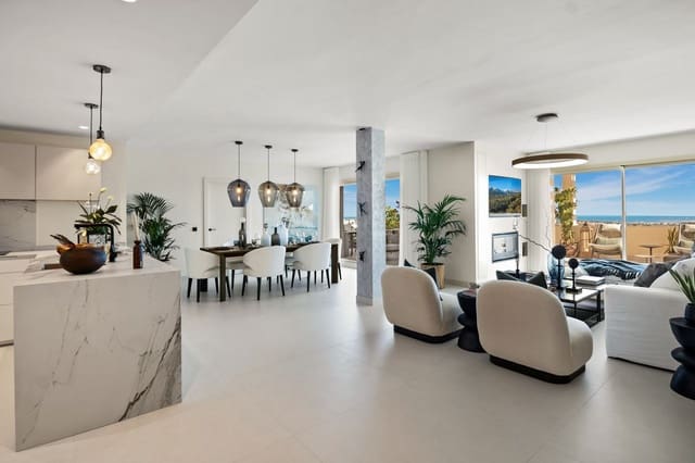 Apartamento de 3 habitaciones en Marbella en venta con piscina garaje - 2.300.000 € (Ref: 7143073)