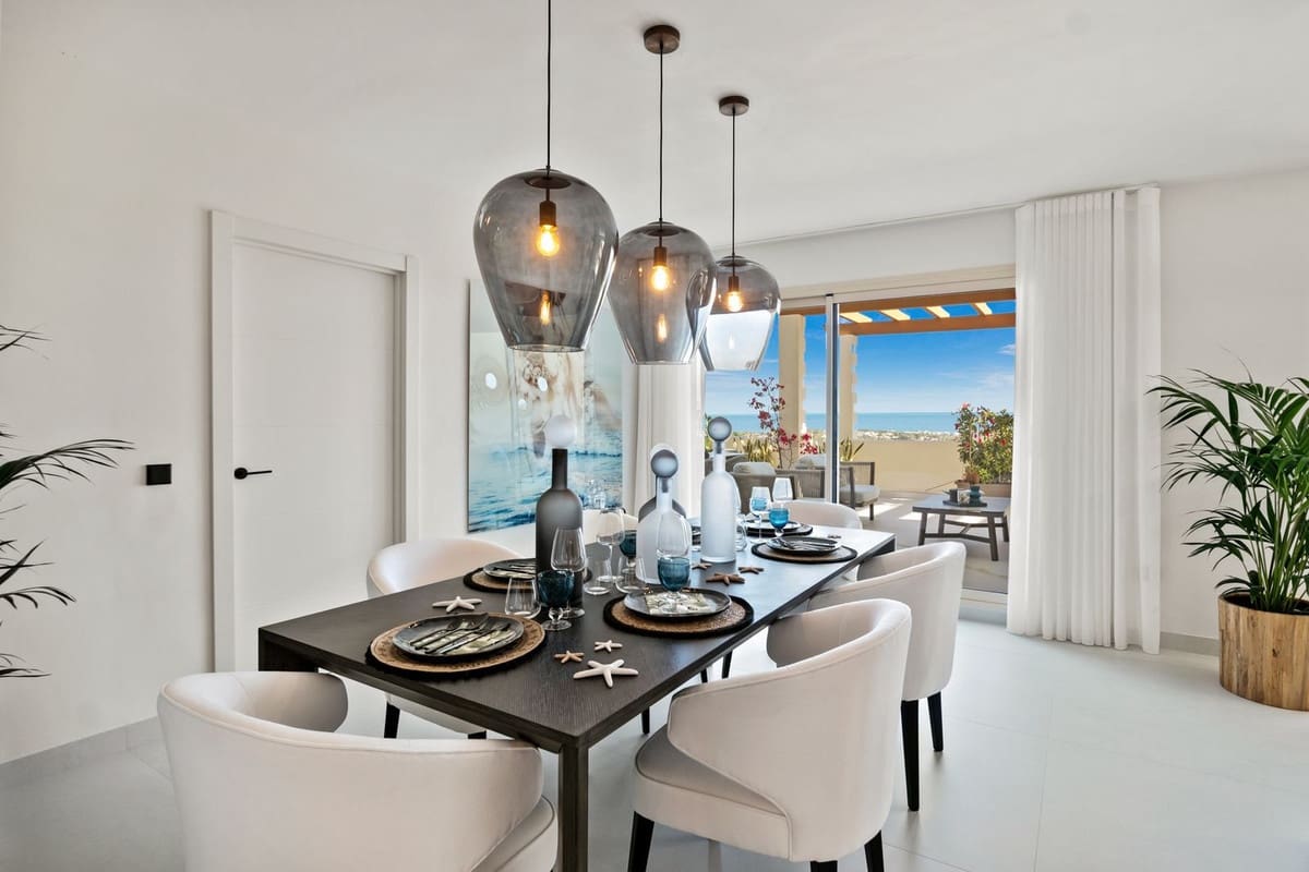 Apartamento de 3 habitaciones en Marbella en venta con piscina garaje - 2.300.000 € (Ref: 7143073)