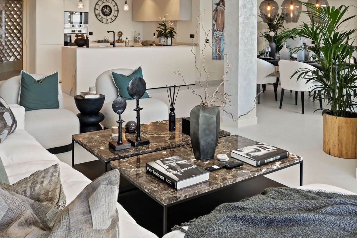 3 bedroom Apartment for sale in Marbella with pool garage - € 2,300,000 (Ref: 7143073)