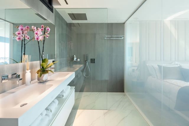 3 bedroom Apartment for sale in Marbella - € 2,950,000 (Ref: 7314746)