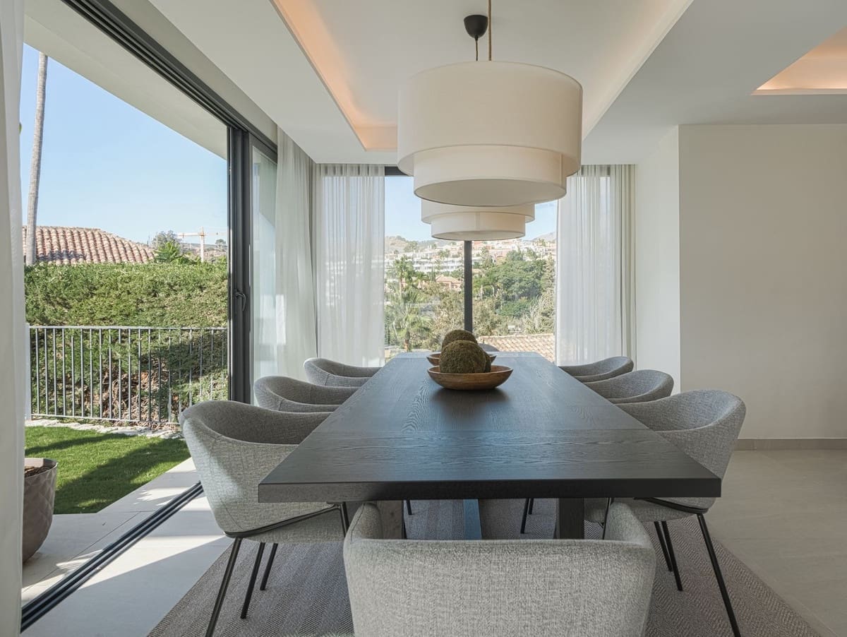 4 soveværelse Villa til salg i Marbella med swimmingpool garage - € 3.495.000 (Ref: 7314750)