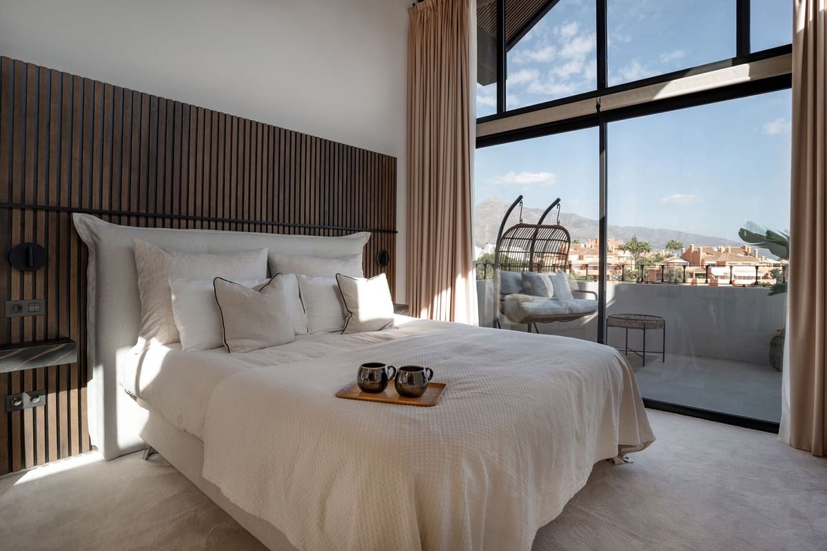 4 sypialnia Willa na sprzedaż w Marbella - 2 195 000 € (Ref: 7314751)