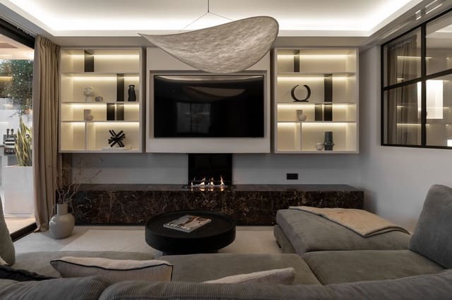 4 soveværelse Villa til salg i Marbella - € 2.195.000 (Ref: 7314751)