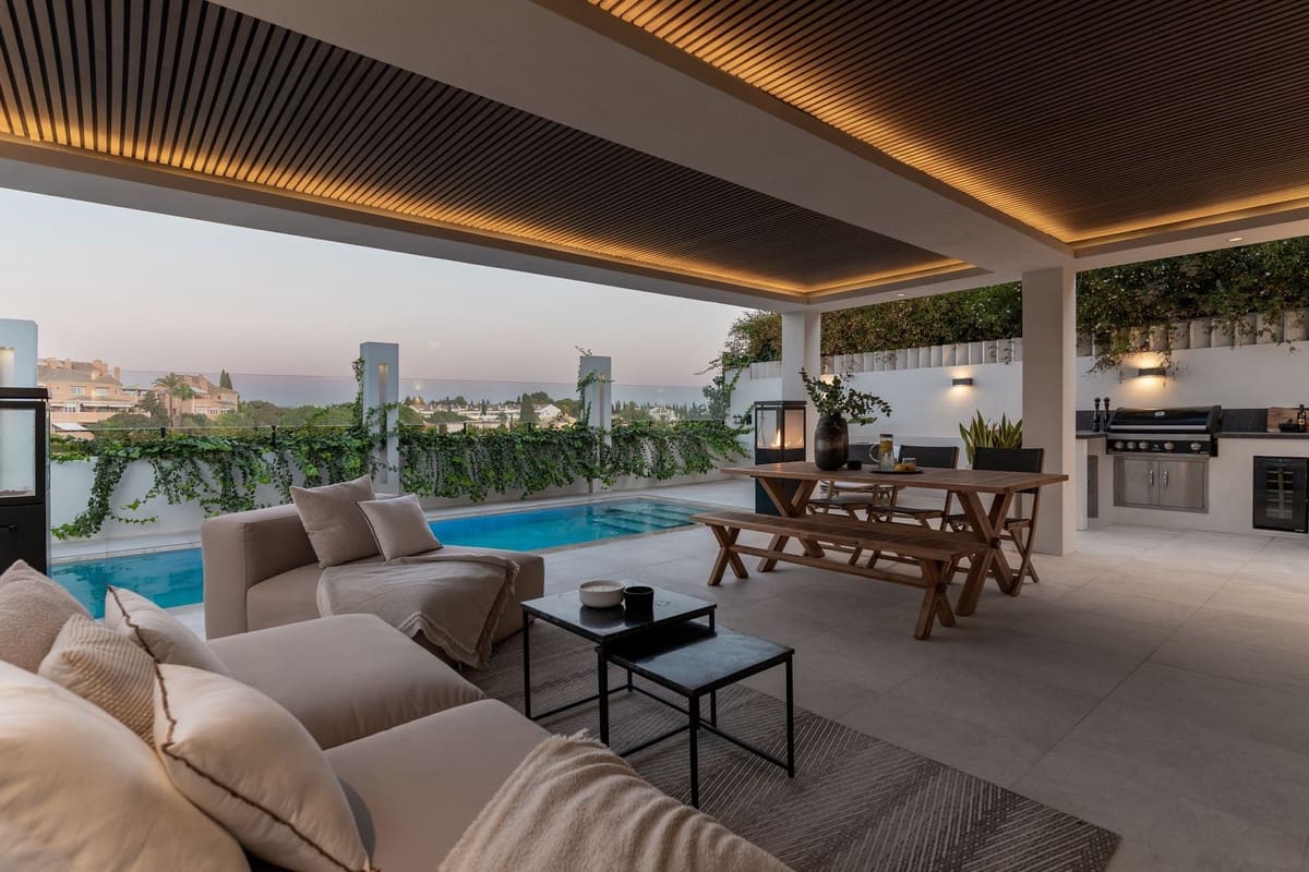 4 sypialnia Willa na sprzedaż w Marbella - 2 195 000 € (Ref: 7314751)