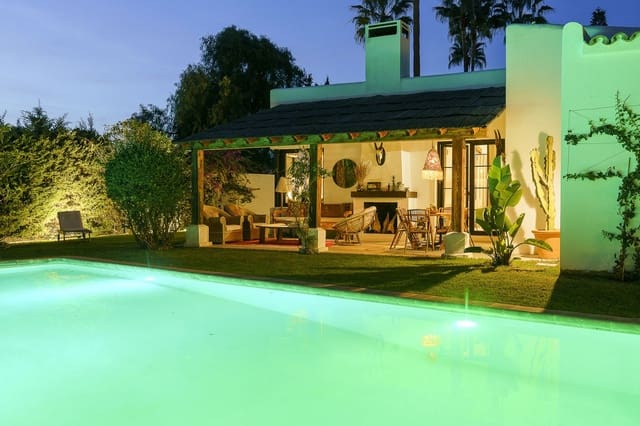 7 soverom Villa til salgs i Guadalmina Alta, Marbella med svømmebasseng garasje - € 2 250 000 (Ref: 7314753)