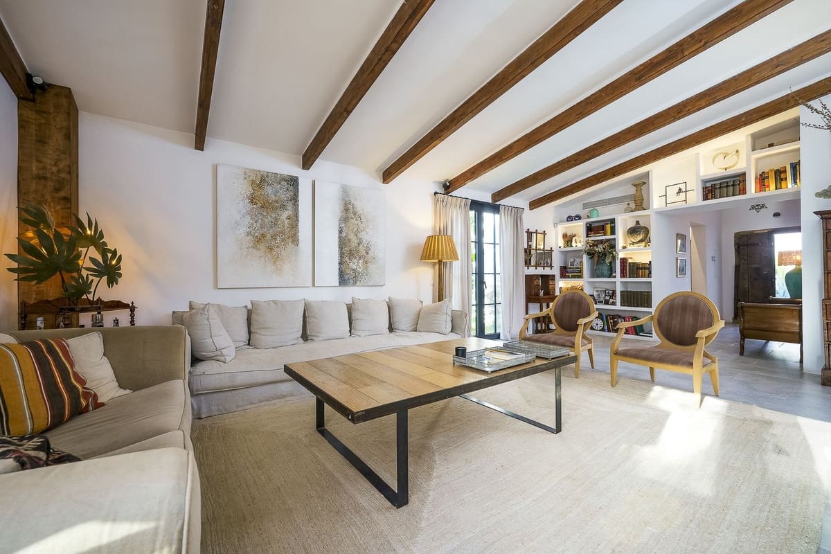 7 soveværelse Villa til salg i Marbella med swimmingpool garage - € 2.250.000 (Ref: 7314753)