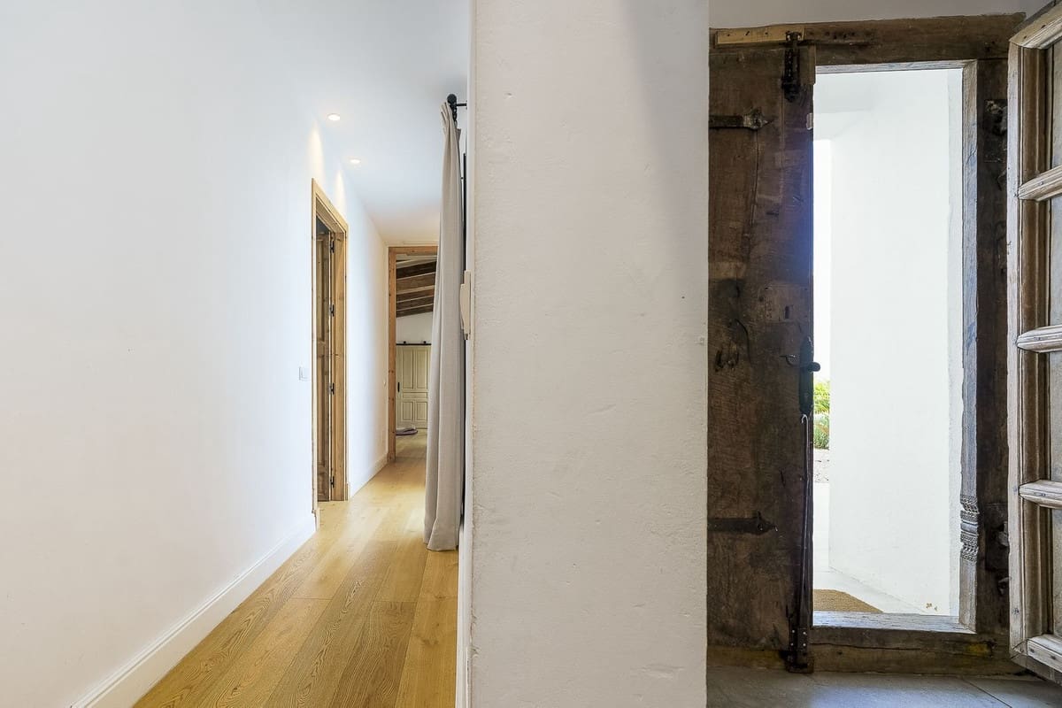 7 soveværelse Villa til salg i Marbella med swimmingpool garage - € 2.250.000 (Ref: 7314753)