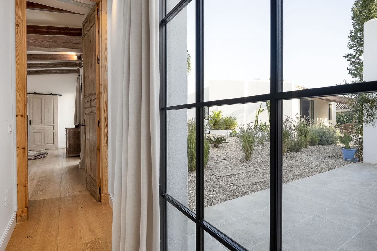 7 soveværelse Villa til salg i Marbella med swimmingpool garage - € 2.250.000 (Ref: 7314753)