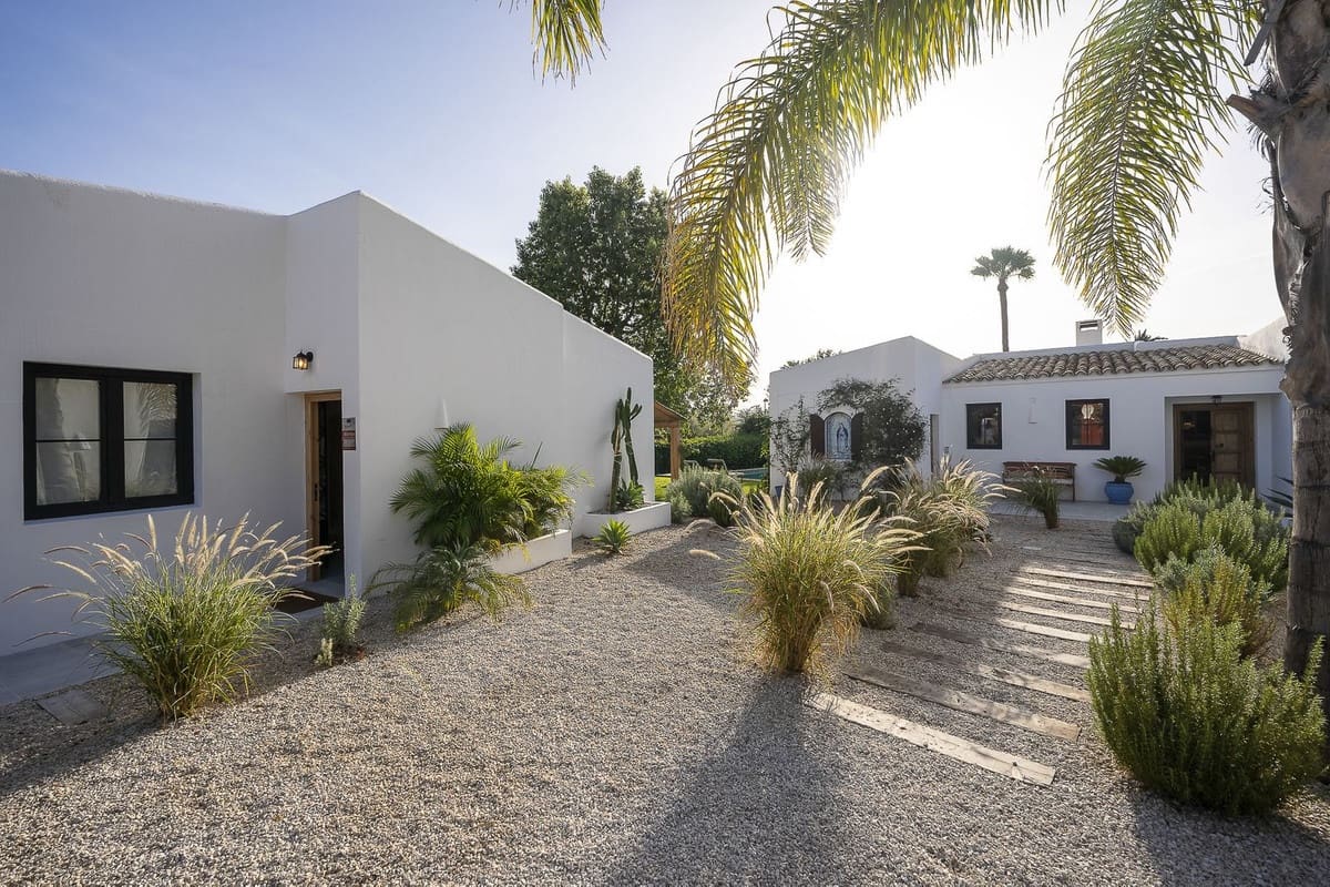 7 quarto Moradia para venda em Marbella com piscina garagem - 2 250 000 € (Ref: 7314753)