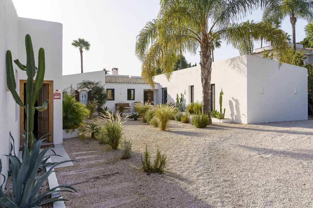 7 quarto Moradia para venda em Marbella com piscina garagem - 2 250 000 € (Ref: 7314753)