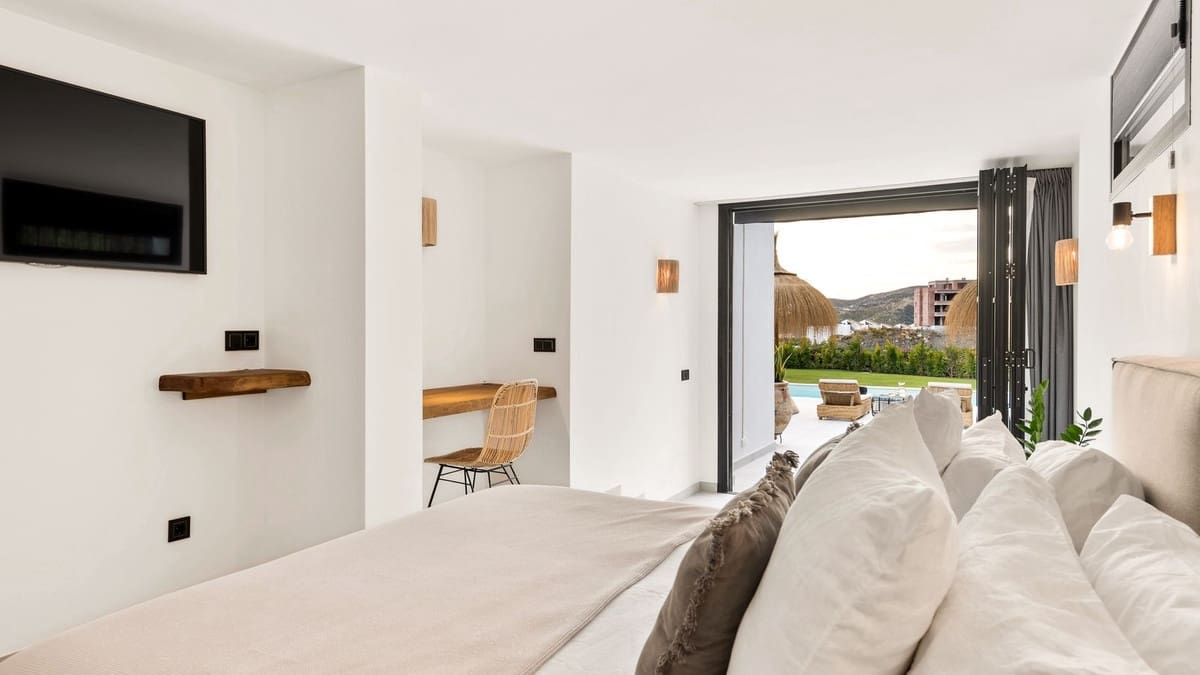 6 slaapkamer Villa te koop in Benahavis met zwembad garage - € 2.995.000 (Ref: 7314759)