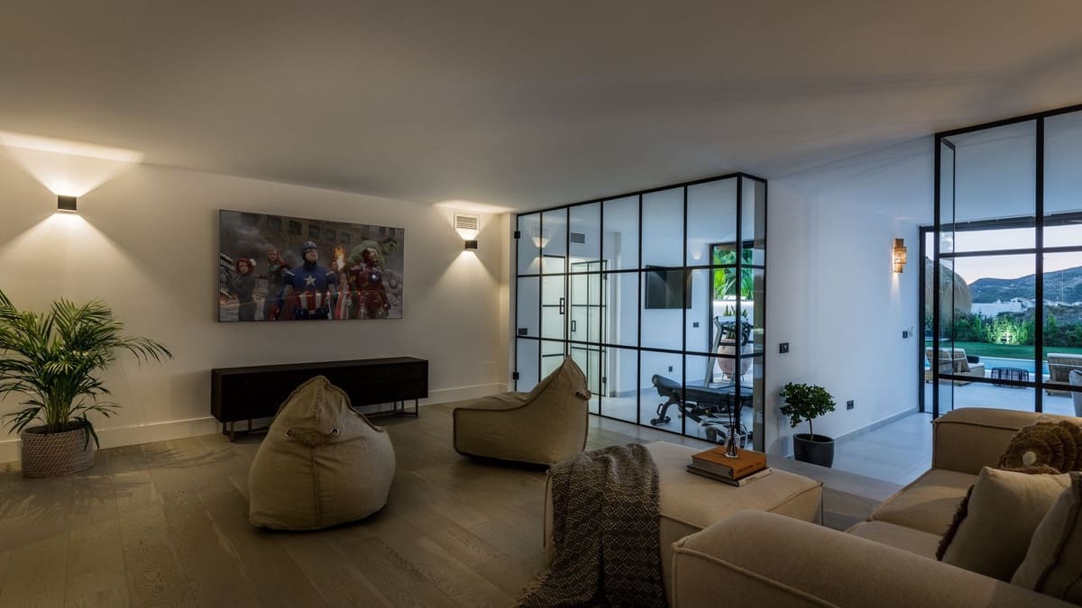 6 soveværelse Villa til salg i Benahavis med swimmingpool garage - € 2.995.000 (Ref: 7314759)