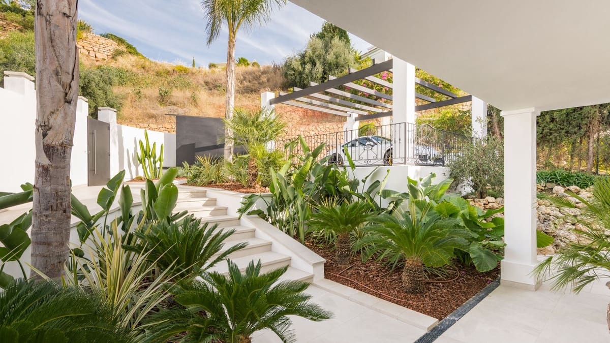 6 soveværelse Villa til salg i Benahavis med swimmingpool garage - € 2.995.000 (Ref: 7314759)