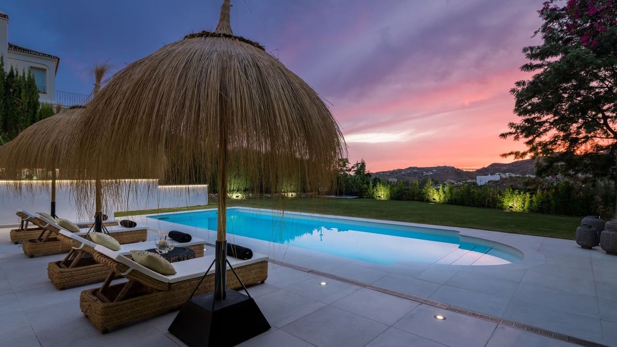 6 soveværelse Villa til salg i Benahavis med swimmingpool garage - € 2.995.000 (Ref: 7314759)