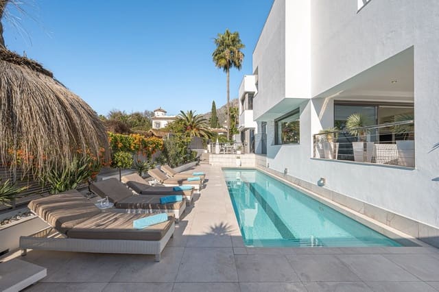 4 sypialnia Willa na sprzedaż w Nagüeles Alto, Marbella z basenem garażem - 2 850 000 € (Ref: 7373864)