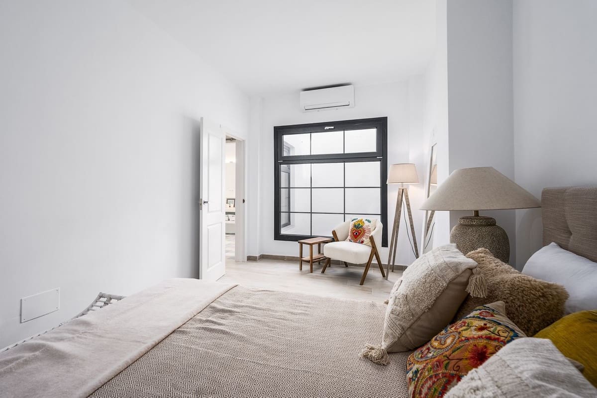 3 soveværelse Byhus til salg i Estepona - € 850.000 (Ref: 7373866)