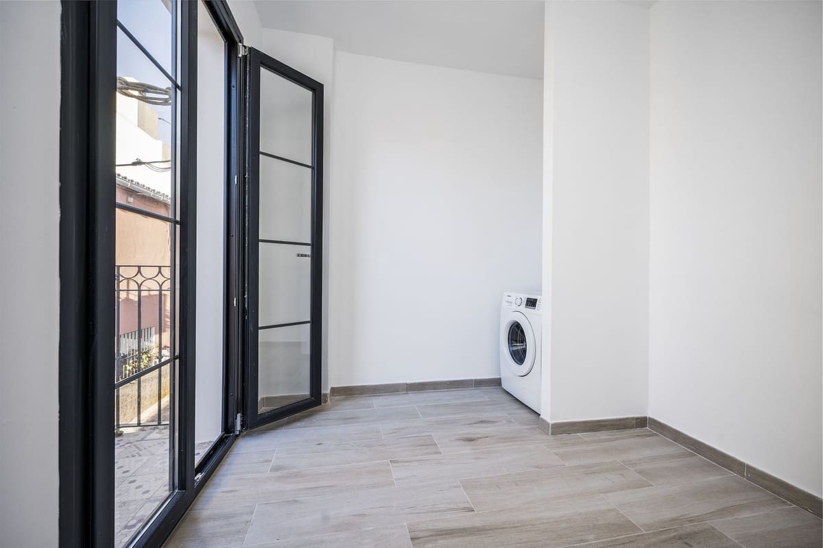 3 soveværelse Byhus til salg i Estepona - € 850.000 (Ref: 7373866)