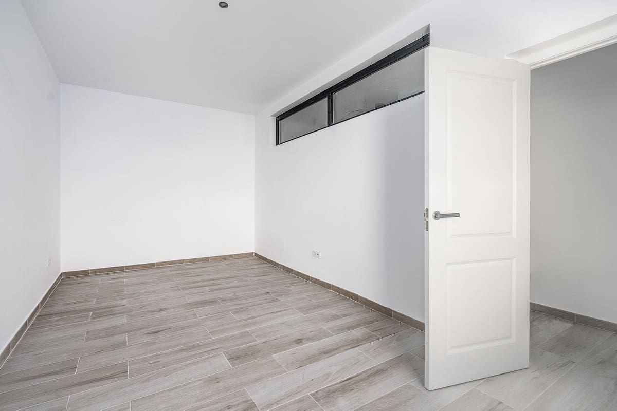 3 soveværelse Byhus til salg i Estepona - € 850.000 (Ref: 7373866)