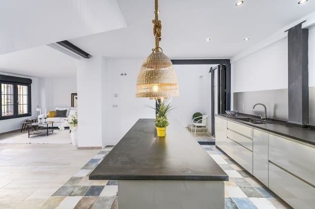 3 camera da letto Casa in vendita in Centro, Estepona - 850.000 € (Rif: 7373866)