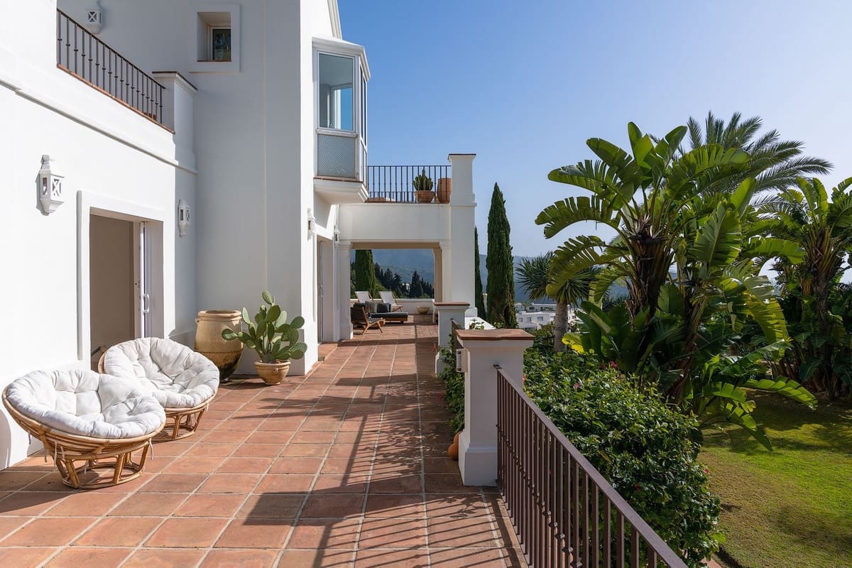 6 soveværelse Villa til salg i Marbella med swimmingpool garage - € 4.000.000 (Ref: 7435358)