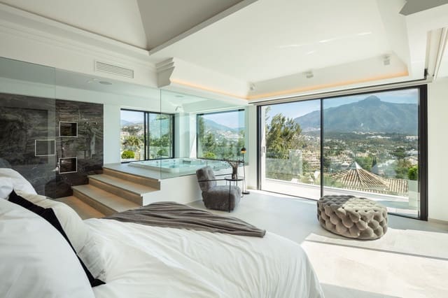5 soveværelse Villa til salg i Los Naranjos, Marbella med swimmingpool garage - € 3.900.000 (Ref: 7491313)