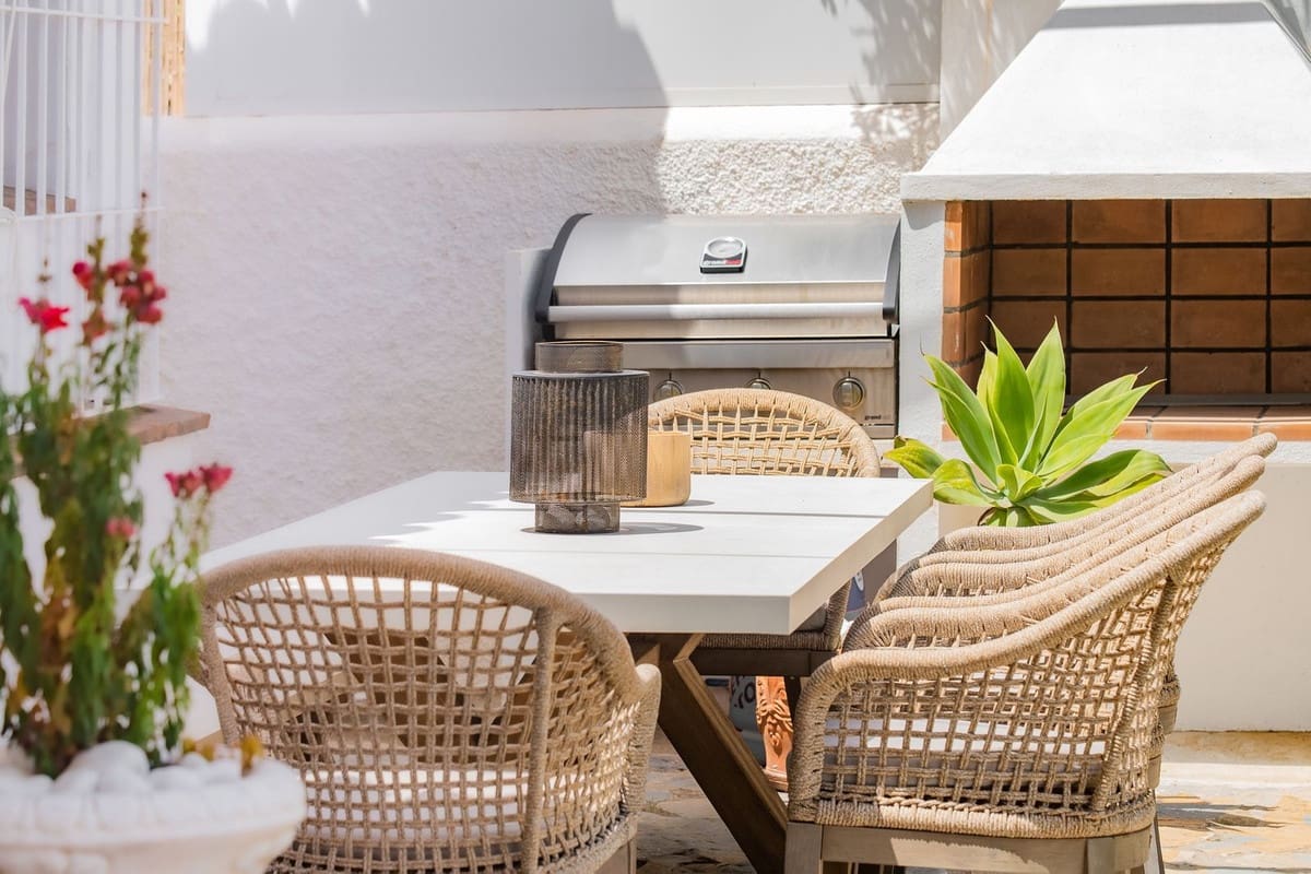 5 sypialnia Willa na sprzedaż w Marbella z basenem garażem - 2 295 000 € (Ref: 7546099)