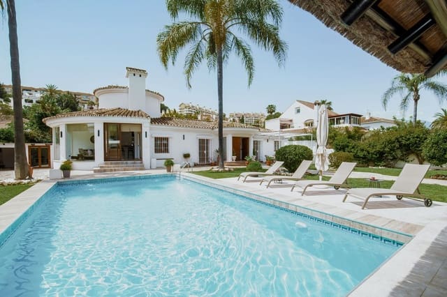 5 soveværelse Villa til salg i Marbella med swimmingpool garage - € 2.295.000 (Ref: 7546099)