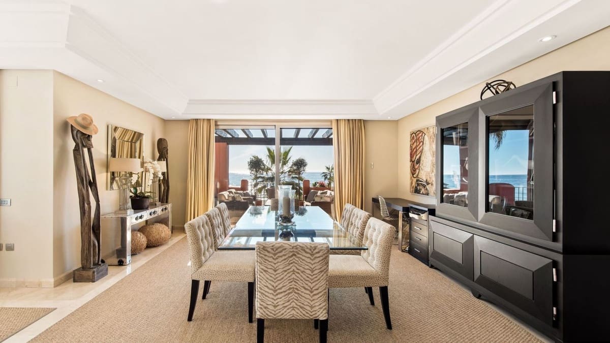 3 makuuhuone Huoneisto myytävänä paikassa Marbella mukana uima-altaan 
autotalli - 3 650 000 € (Ref: 7546123)