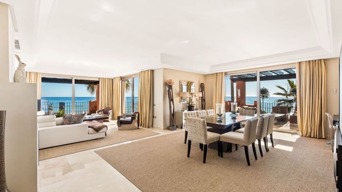 3 makuuhuone Huoneisto myytävänä paikassa Marbella mukana uima-altaan 
autotalli - 3 650 000 € (Ref: 7546123)