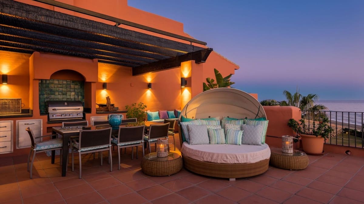 3 makuuhuone Huoneisto myytävänä paikassa Marbella mukana uima-altaan 
autotalli - 3 650 000 € (Ref: 7546123)