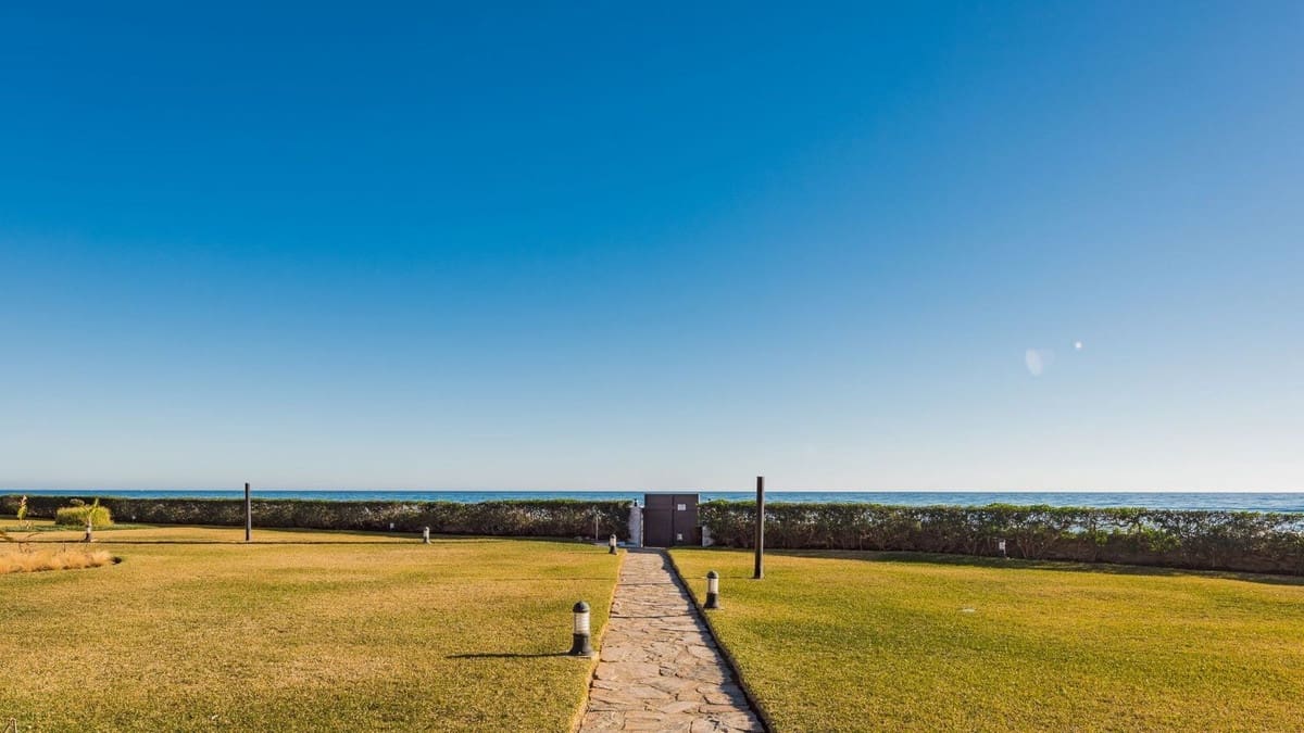 3 makuuhuone Huoneisto myytävänä paikassa Marbella mukana uima-altaan 
autotalli - 3 650 000 € (Ref: 7546123)