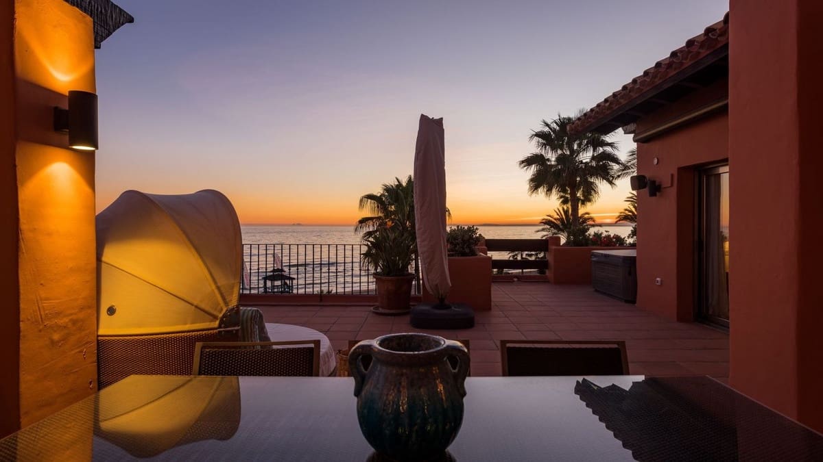 3 makuuhuone Huoneisto myytävänä paikassa Marbella mukana uima-altaan 
autotalli - 3 650 000 € (Ref: 7546123)